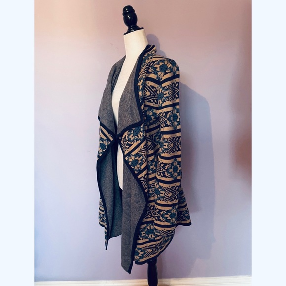 Lucky Brand Open Front Waterfall Aztec Print cardigan - Picture 2 of 4